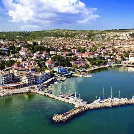 Luxury Seaview Penthouse Imperial With 2 Bedrooms Apartment Balchik