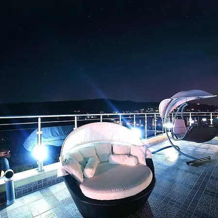 Luxury Seaview Penthouse Imperial With 2 Bedrooms Apartment