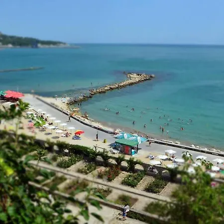 Luxury Seaview Penthouse Imperial With 2 Bedrooms *
