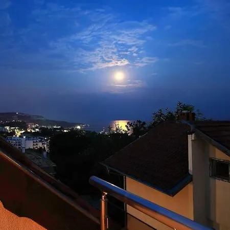 Apartment Luxury Seaview Penthouse Imperial With 2 Bedrooms Balchik